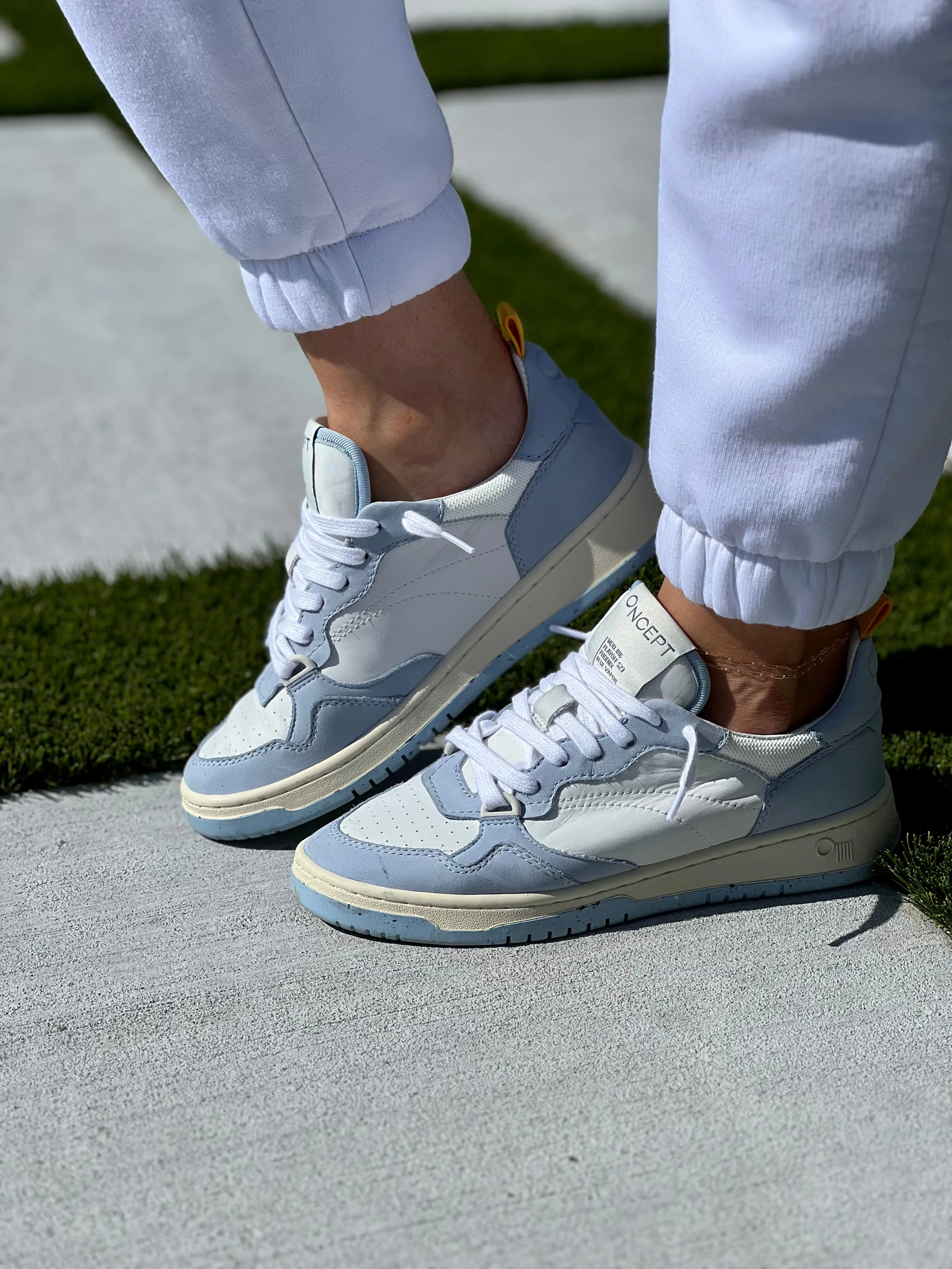 Phoenix Sneaker by Oncept (Blue Vapor)